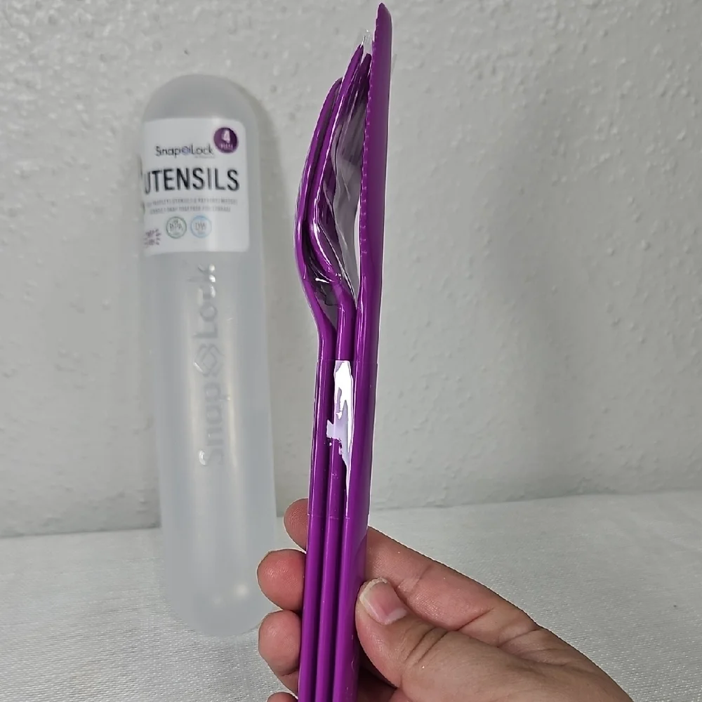 NWT SnapLock Purple Plastic Utensils Set of fork, spoon, knife and case